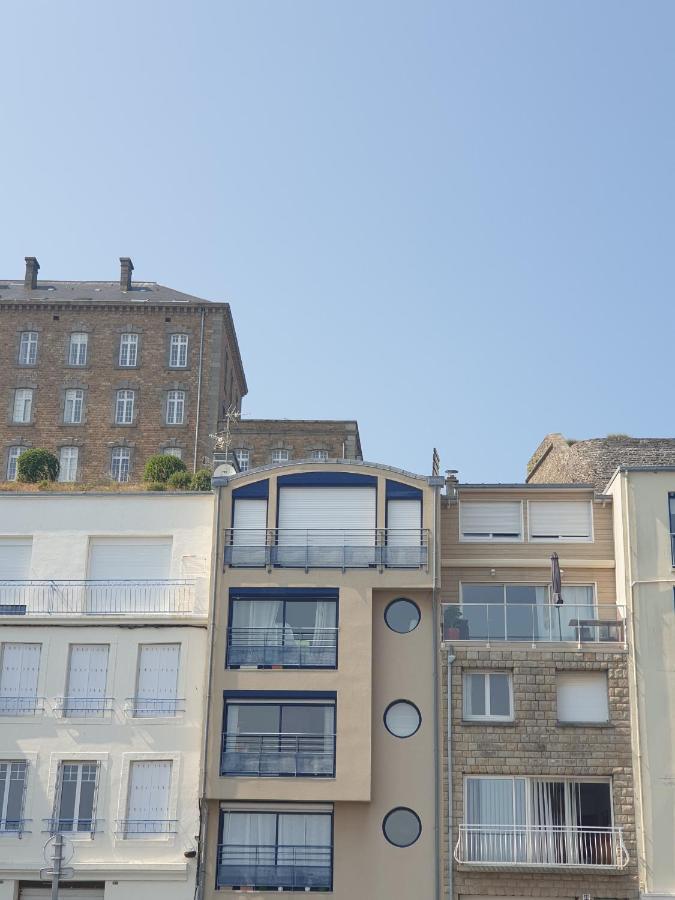 Le Guepratte Appartement Granville Buitenkant foto