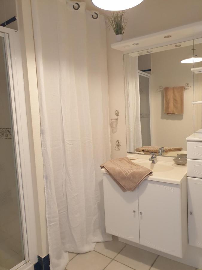 Le Guepratte Appartement Granville Buitenkant foto
