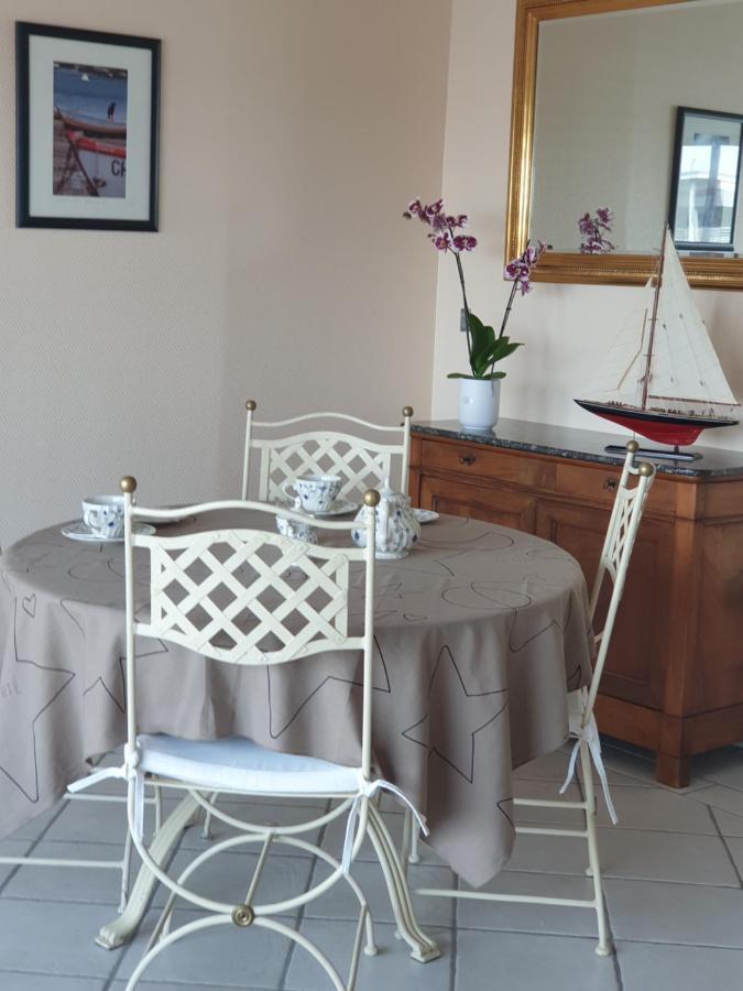 Le Guepratte Appartement Granville Buitenkant foto
